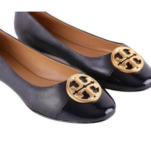 Tory Burch Chelsea Cap-Toe Ballet Flat